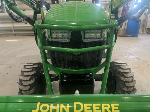 2024 John Deere 2032R Tractor Compact