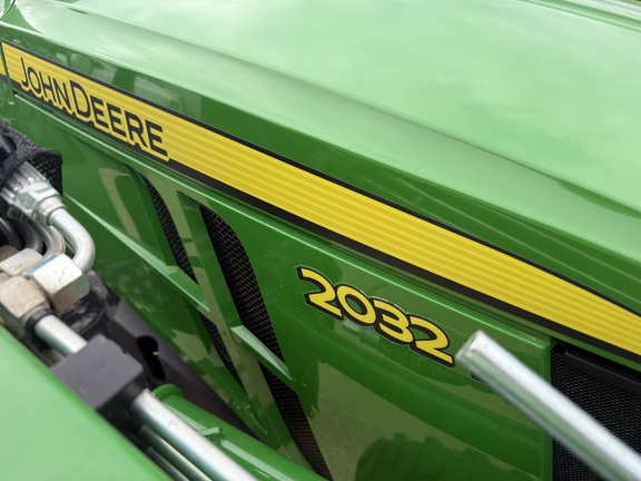 2024 John Deere 2032R Tractor Compact