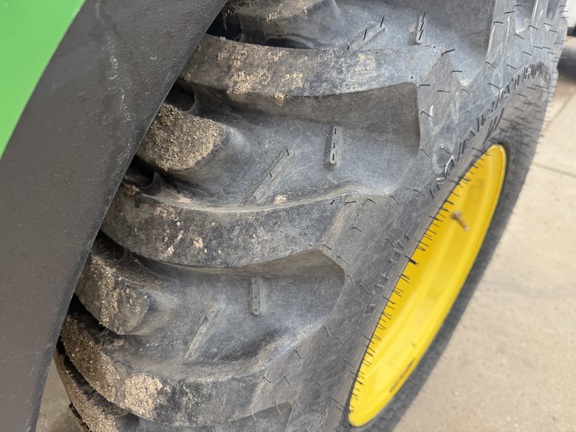 2024 John Deere 2032R Tractor Compact