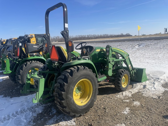 2023 John Deere 3046R Tractor Compact