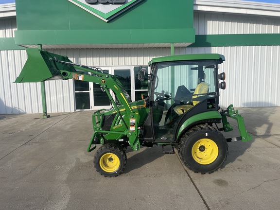 2024 John Deere 2025R Tractor Compact