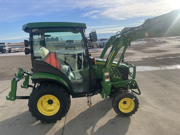 2024 John Deere 2025R Tractor Compact