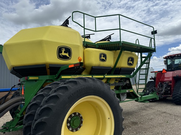 2014 John Deere 1895 Air Seeder