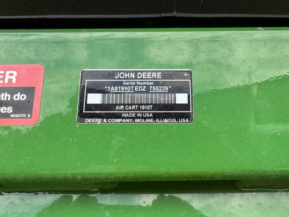 2014 John Deere 1895 Air Seeder