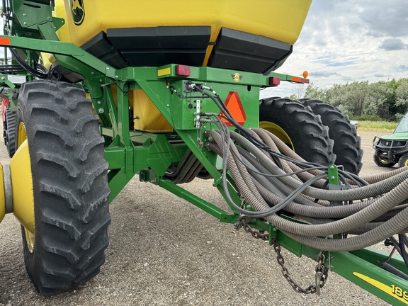 2014 John Deere 1895 Air Seeder