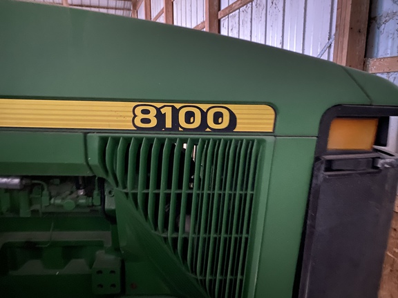 1997 John Deere 8100 Tractor