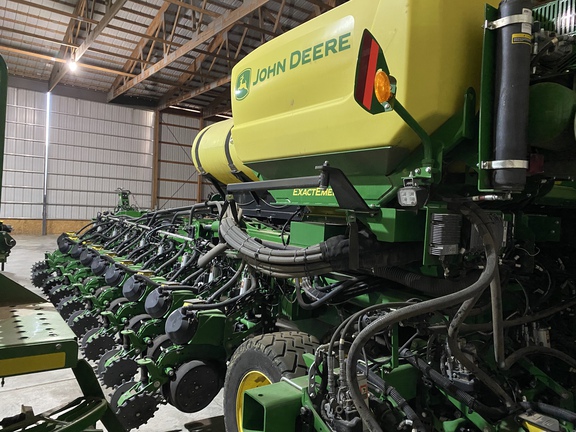 2024 John Deere DB60 Planter