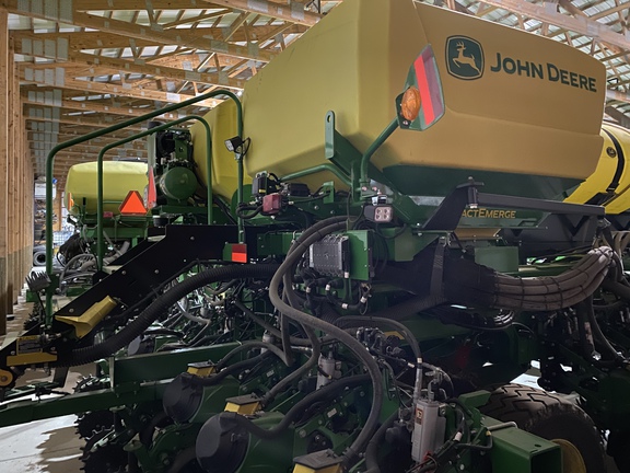 2024 John Deere DB60 Planter