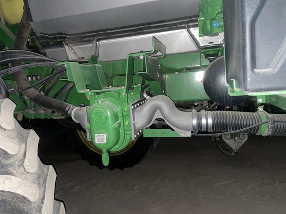 2021 John Deere R4045 Sprayer/High Clearance