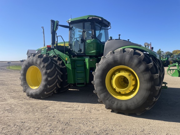 2024 John Deere 9R 590 Tractor 4WD