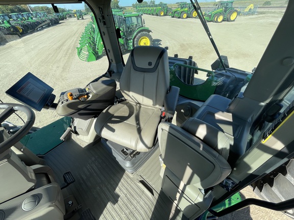 2024 John Deere 9R 590 Tractor 4WD