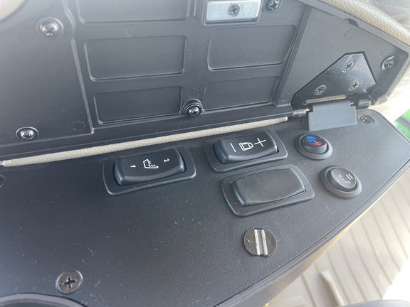 2024 John Deere 9R 590 Tractor 4WD