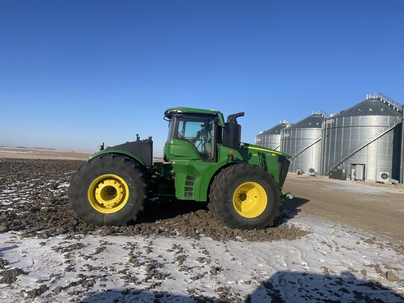 2024 John Deere 9R 590 Tractor 4WD