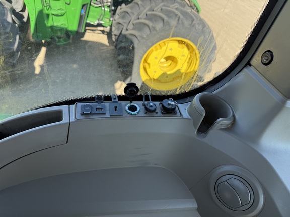 2024 John Deere 9R 590 Tractor 4WD