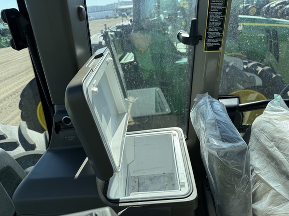 2024 John Deere 9R 590 Tractor 4WD