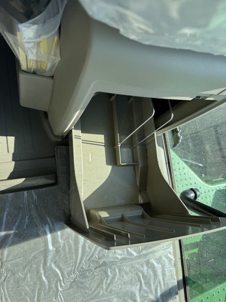 2024 John Deere 9R 590 Tractor 4WD