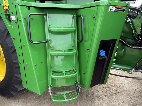 2024 John Deere 9R 590 Tractor 4WD