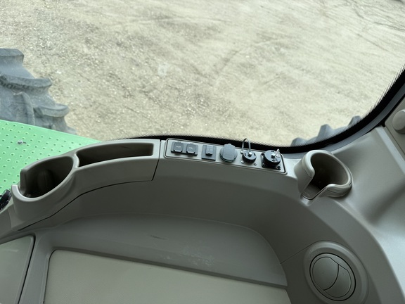 2024 John Deere 9R 590 Tractor 4WD