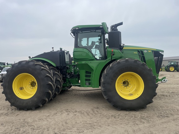 2024 John Deere 9R 540 Tractor 4WD