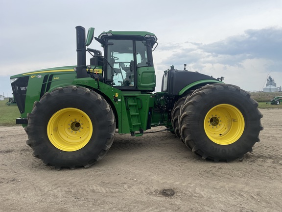 2024 John Deere 9R 540 Tractor 4WD