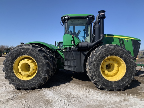 2013 John Deere 9510R Tractor 4WD