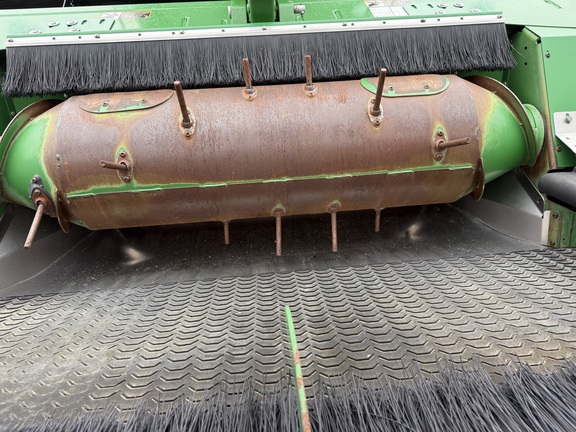 2018 John Deere 645FD Header Combine