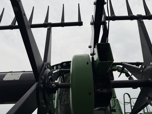 2018 John Deere 645FD Header Combine