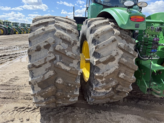 2013 John Deere 9460R Tractor 4WD