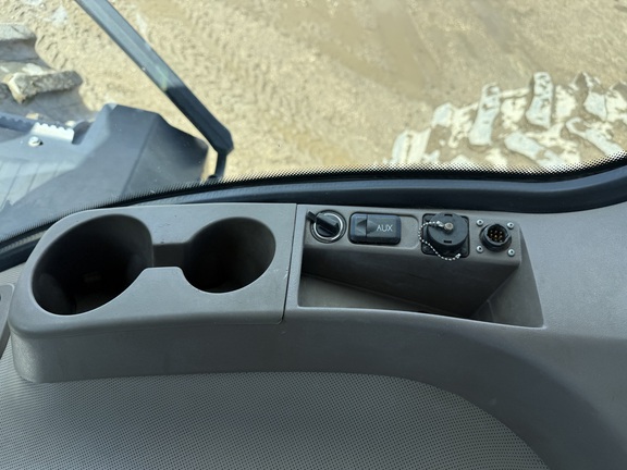 2013 John Deere 9460R Tractor 4WD