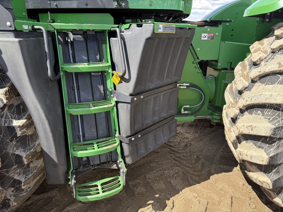 2013 John Deere 9460R Tractor 4WD