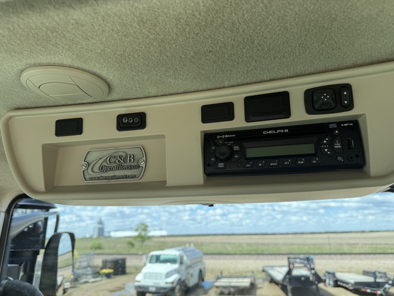 2013 John Deere 9460R Tractor 4WD