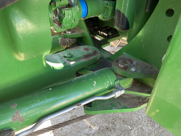 2020 John Deere 9520R Tractor 4WD