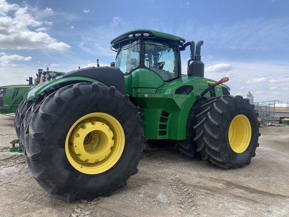 2020 John Deere 9520R Tractor 4WD