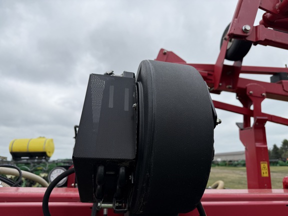 2013 AGCO White 8800 Planter