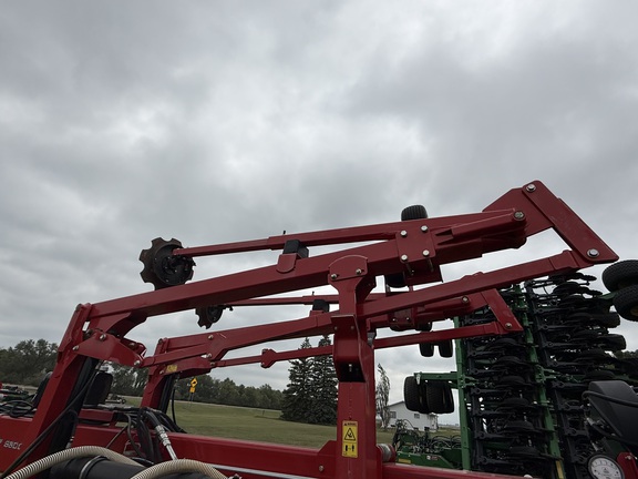 2013 AGCO White 8800 Planter