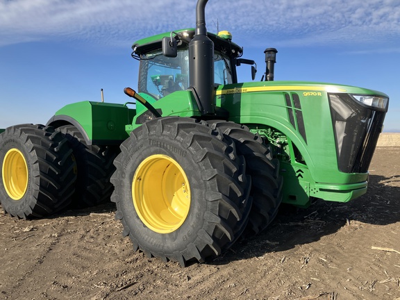 2016 John Deere 9570R Tractor 4WD