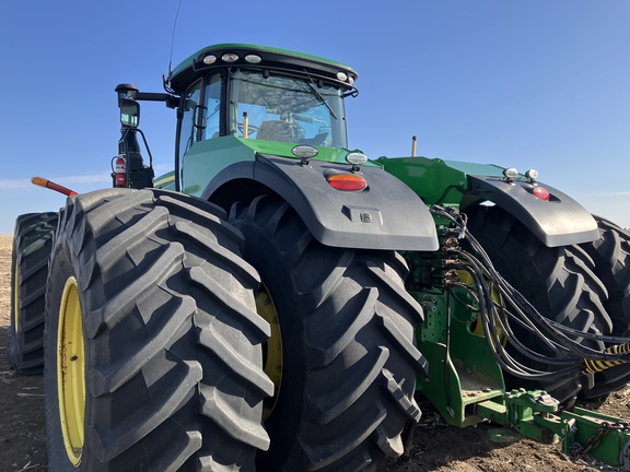 2016 John Deere 9570R Tractor 4WD