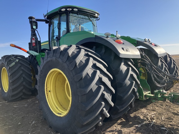 2016 John Deere 9570R Tractor 4WD