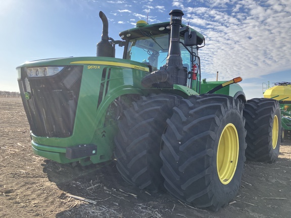 2016 John Deere 9570R Tractor 4WD