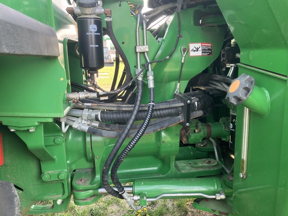 2016 John Deere 9570R Tractor 4WD