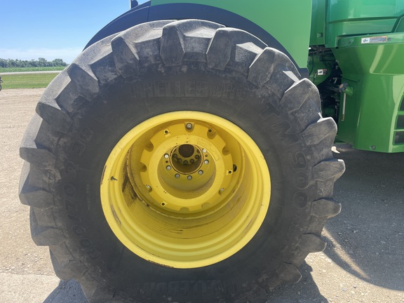 2016 John Deere 9570R Tractor 4WD