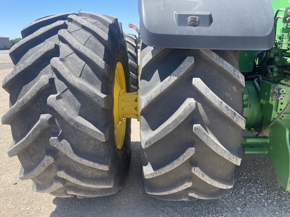 2016 John Deere 9570R Tractor 4WD