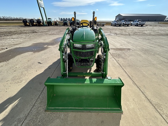 2023 John Deere 2032R Tractor Compact