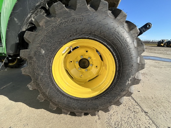 2023 John Deere 2032R Tractor Compact