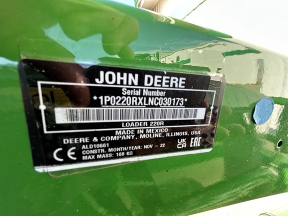 2023 John Deere 2032R Tractor Compact