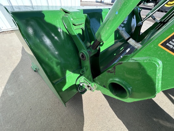 2023 John Deere 2032R Tractor Compact