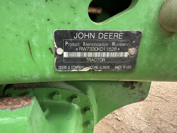 2009 John Deere 7330 Tractor