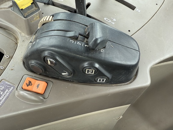 2009 John Deere 7330 Tractor