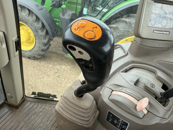 2009 John Deere 7330 Tractor