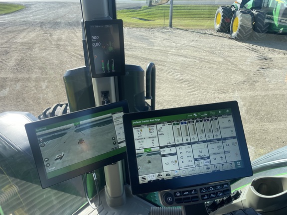 2024 John Deere 8R 370 Tractor